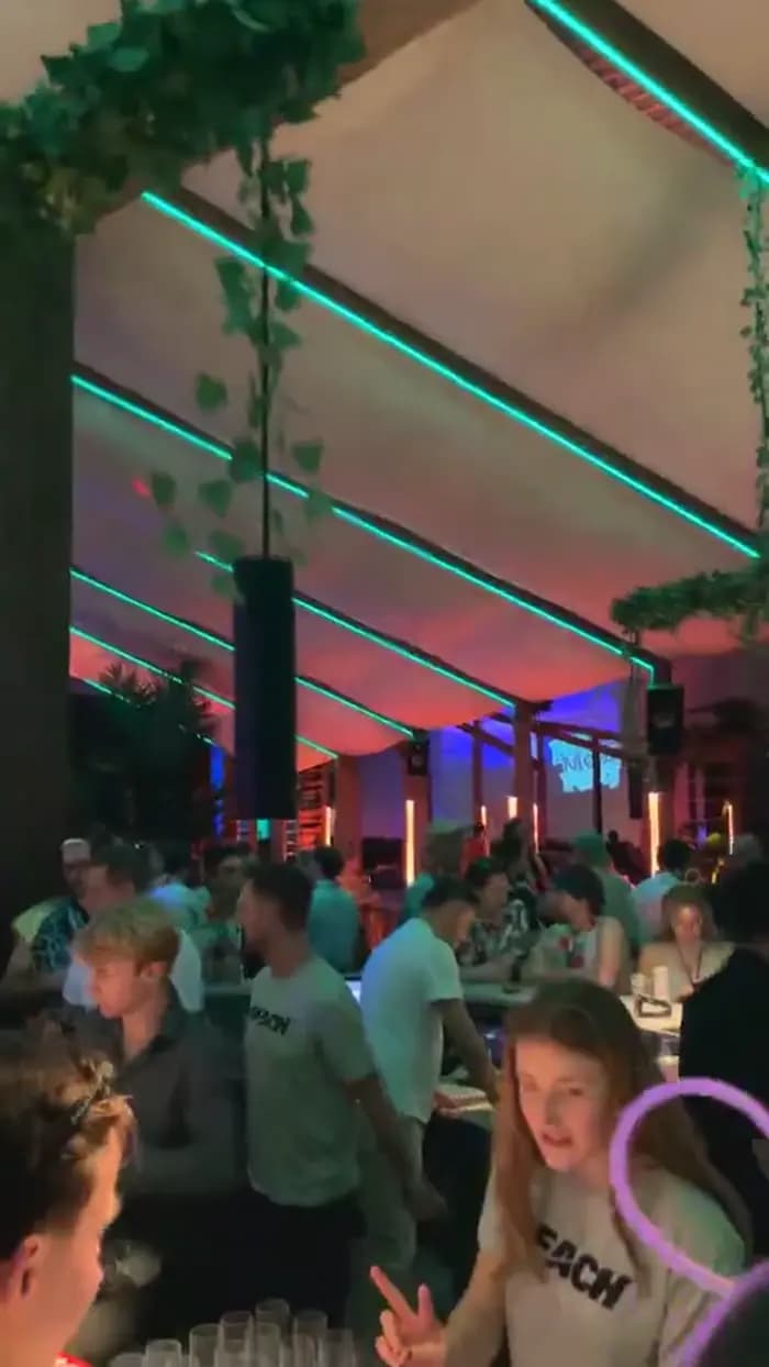 Mingel vid baren